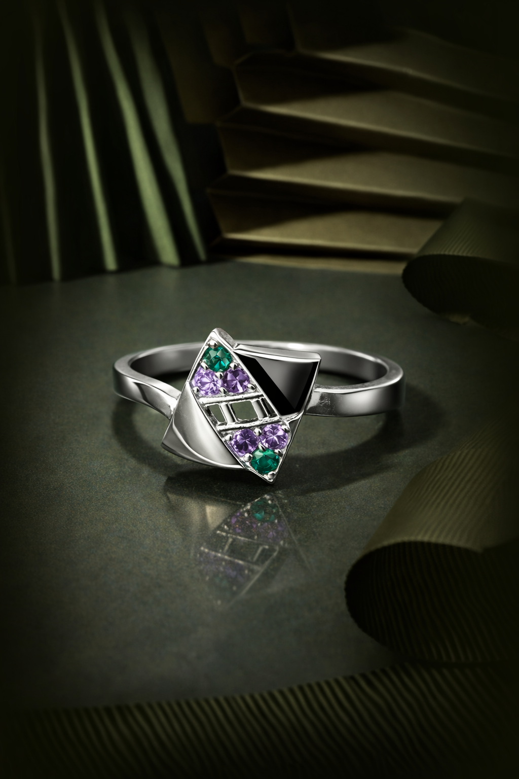 Silver Antique Ring 020